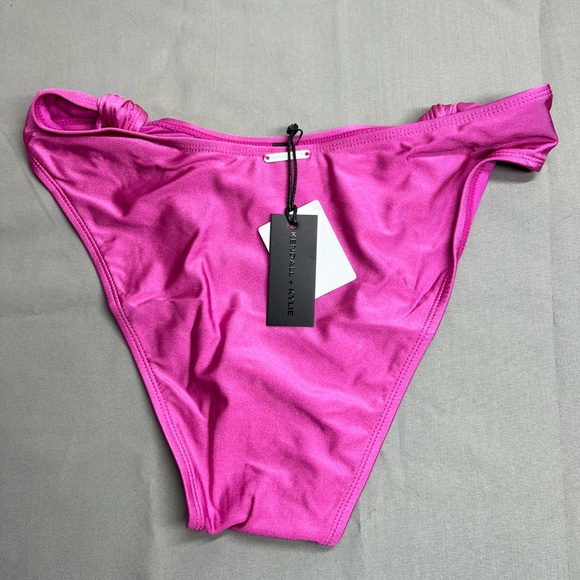 Kendall & Kylie Swim Bottom - Picture 2 of 4